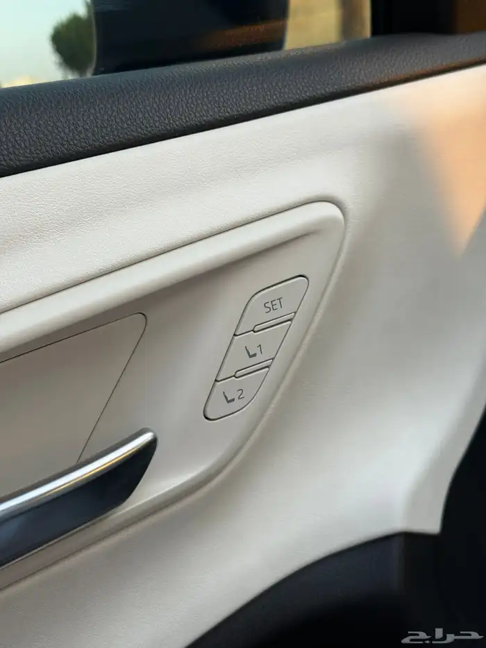 تويوتا كراون ماجستا 2023 29