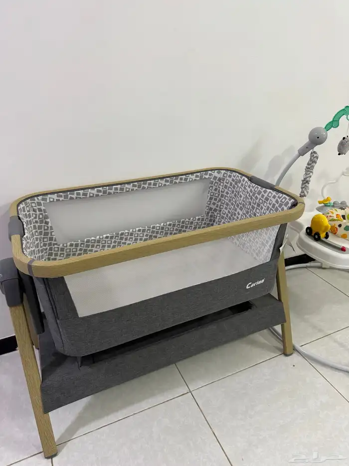 سرير أطفال 0