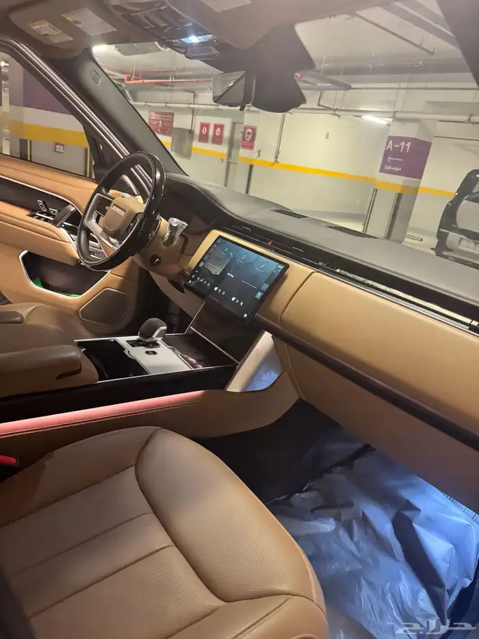 للبيع رنج روفر اوتوبيوقرافي اسود 19