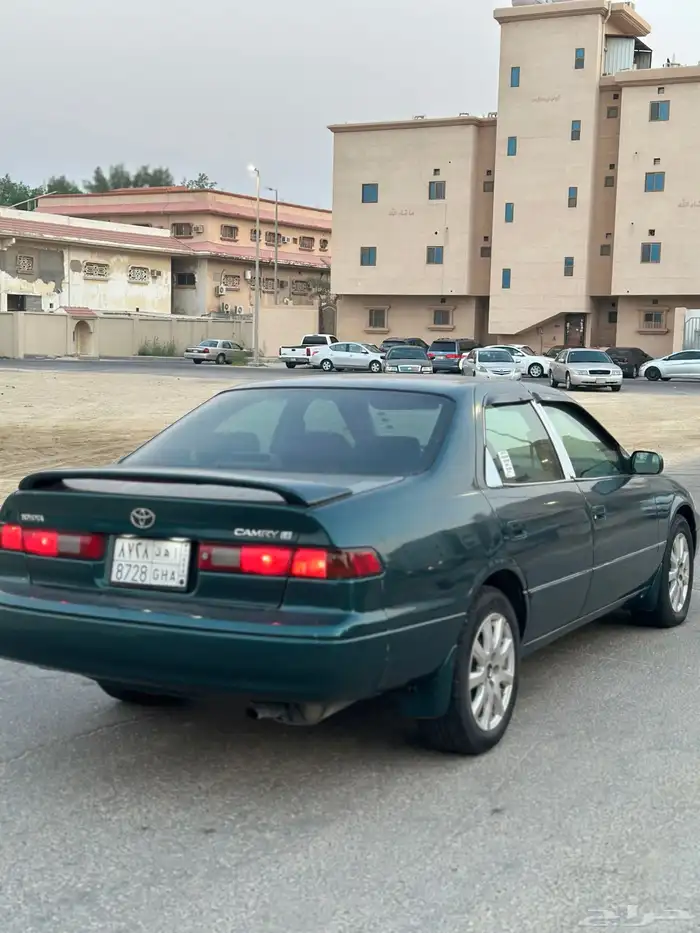 للبيع كامري 1998 أمريكي 2