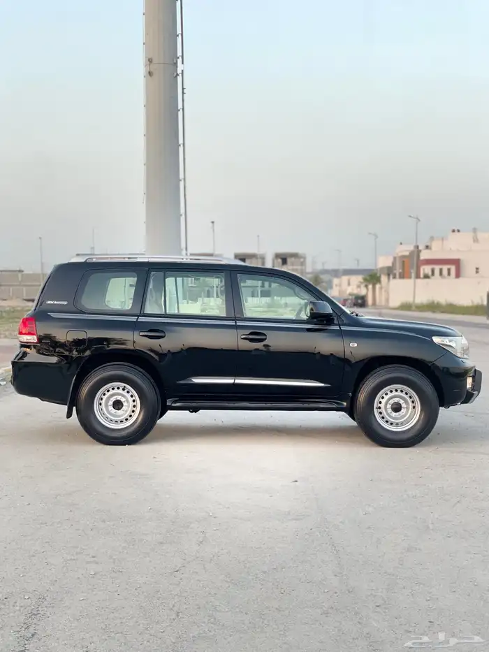 لاندكروزر-2009-فل كامل-8سنلدر 3