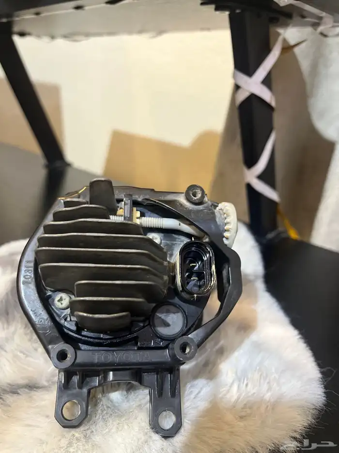 كشافات كامري وكاله غير مستخدم 2019-2020-2021 4