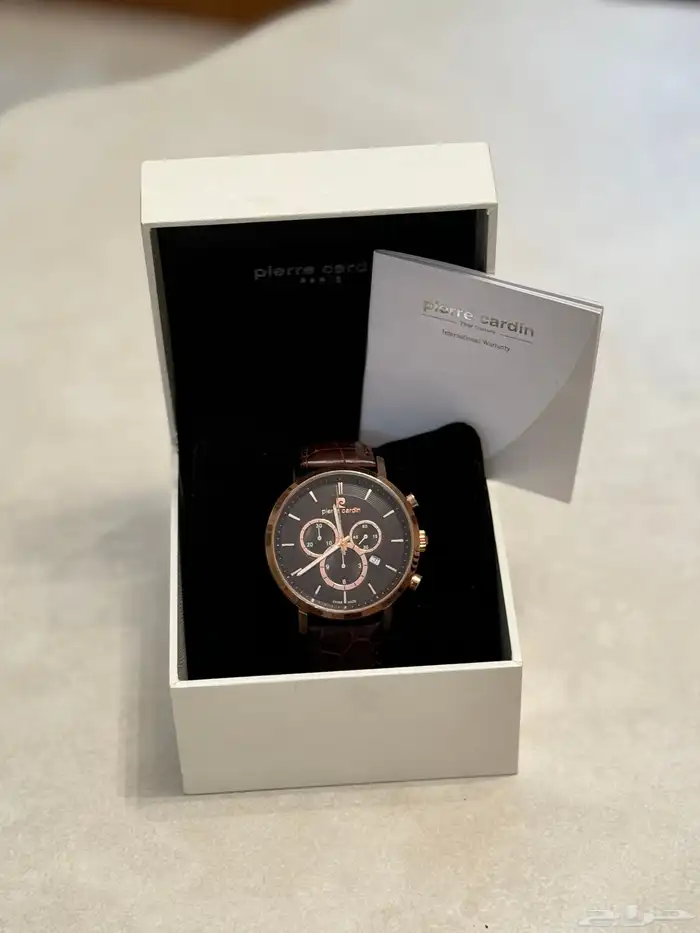 ساعة بير كاردان السويسرية 8