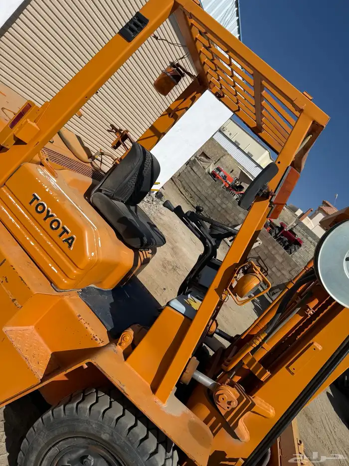 رافعه شوكيه تويوتا 4