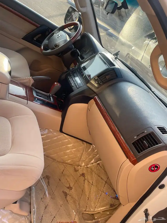 للبيع لاندكروزر جكسار بريمي 2014 12