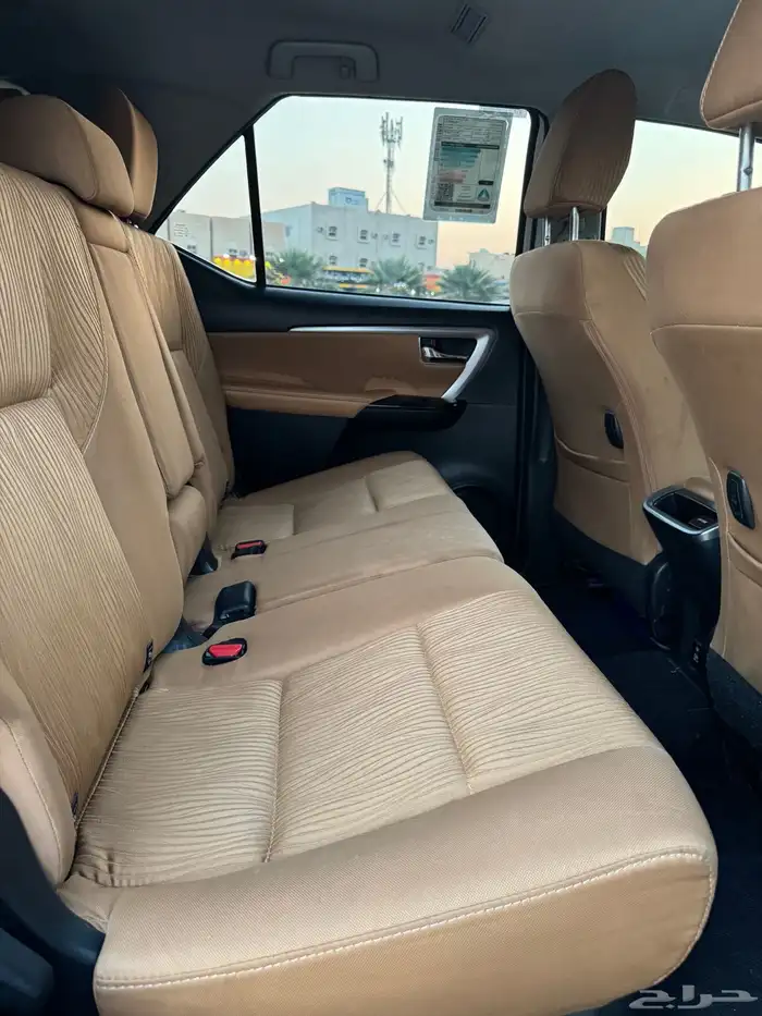 فورتشنر 2022 6 سلندر VX 46