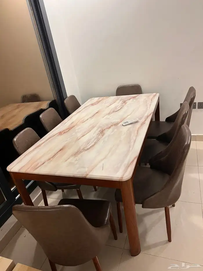 كنب وشاشةومجالس وثلاجةوغسالة مواعين وغسالة ملابس وغرفة نوم 8