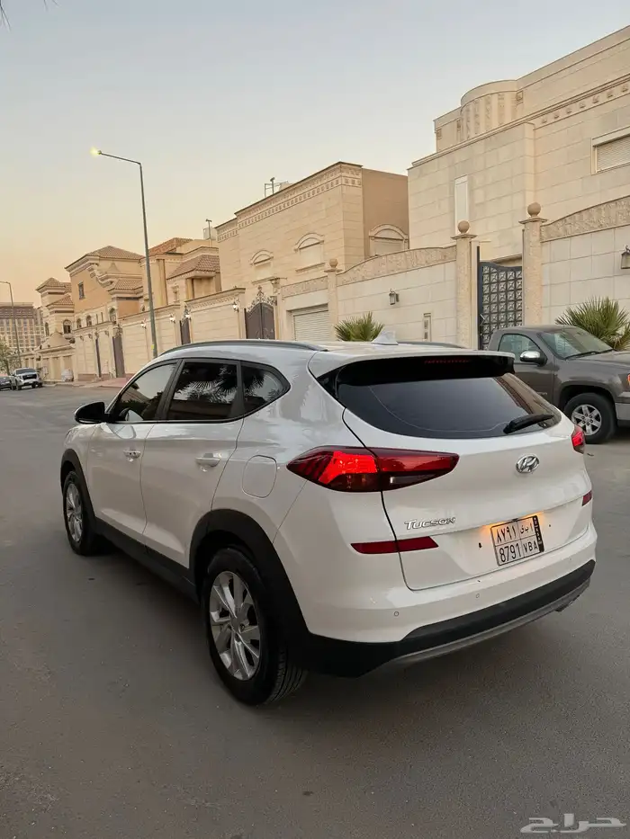 توسان 2020 ديزل ( تم البيع ) 4