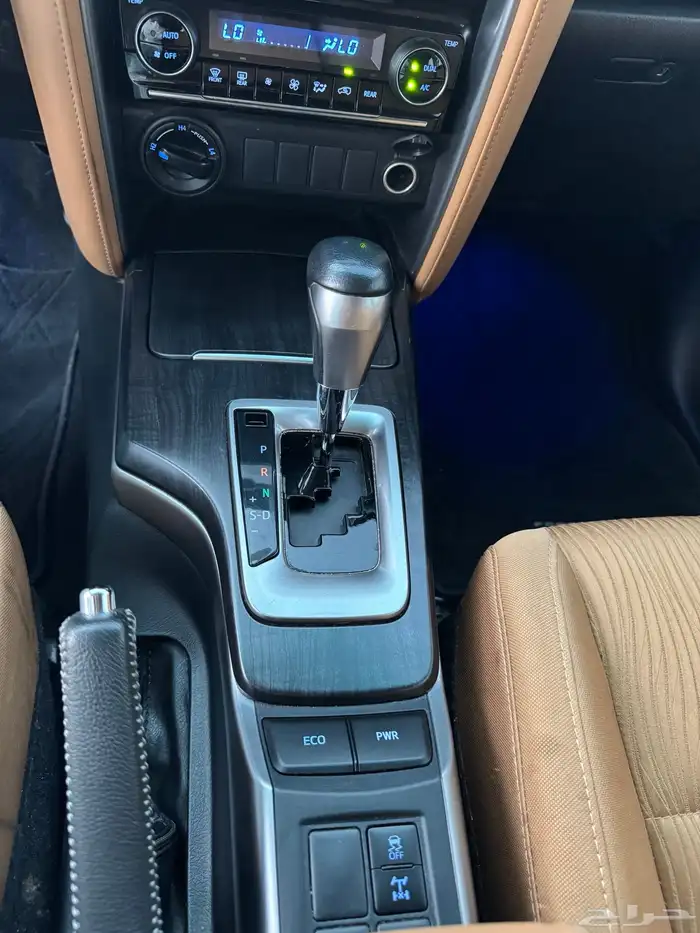 فورتشنر 2022 6 سلندر VX 33