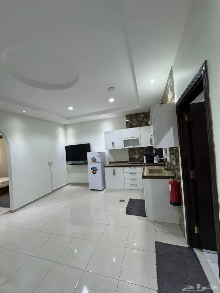 خلف الراشد مول شقق مفروشة للايجار اليومي 7