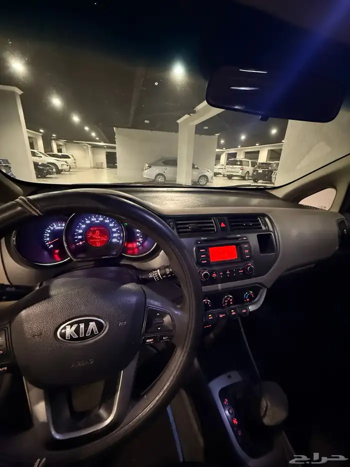 كيا ريو هاتش باك 2014 نص فل مالك اول 8