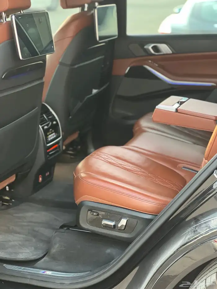 بي ام دبليو X7 17