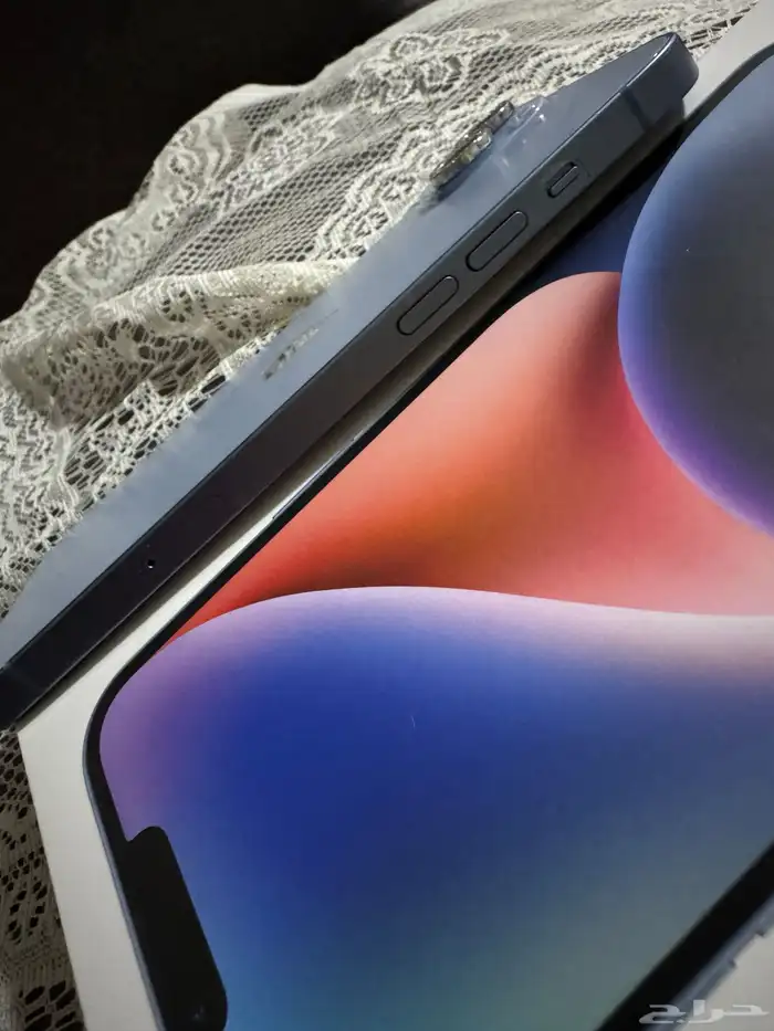 للبيع أيفون 14 بلس 4