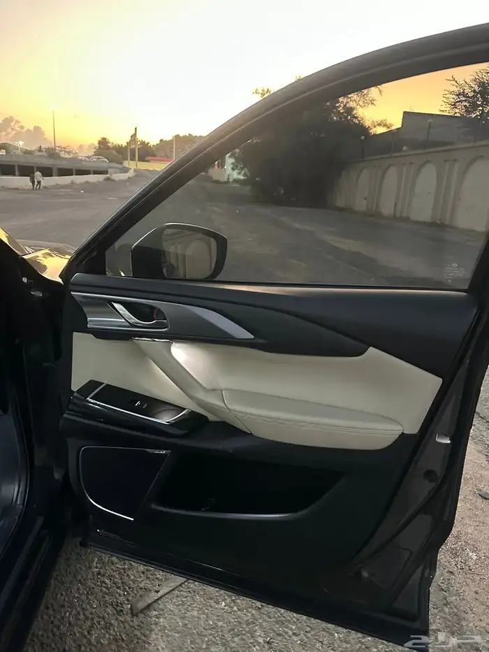 مازدا cx9 2020 على الشرط 30