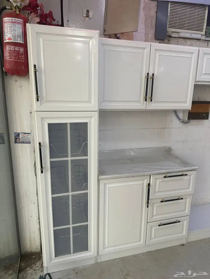 خزانة مطبخ بطول 7 أمتار جاهز للاستخدام  جديد تمام ا 1