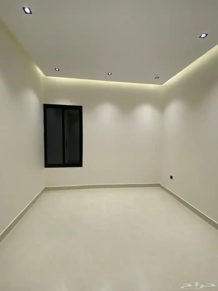 للبيع فيلا روف مع ملحق تشطيب فاخر 9غرف بالمحاله820الف 30