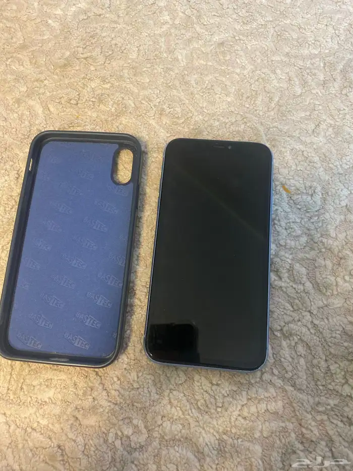 ايفون اكس ار للبيع 0