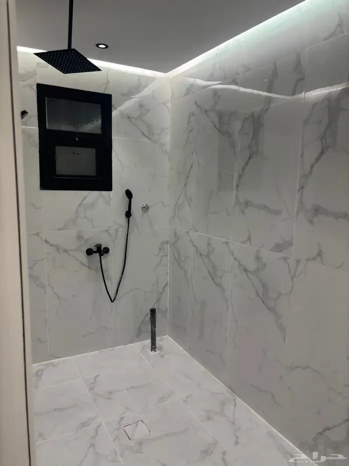 فله فاخره للايجار حي مسك الرمال قريبه من المطار 31