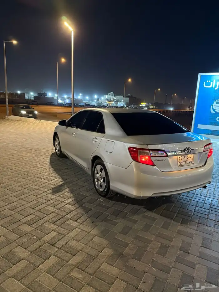 كامل 2012 نظيف للبيع 4