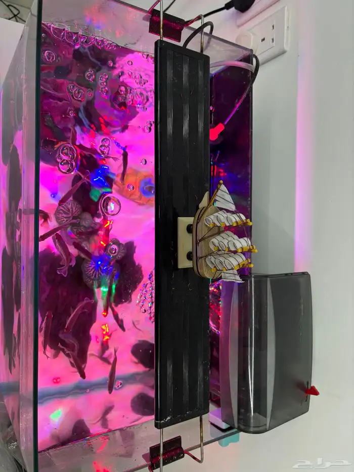 حوض سمك بكل المعدات 1