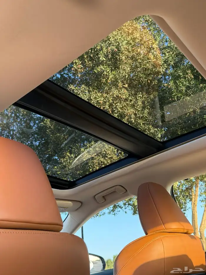 لكزس RX 450h موديل 2021 22