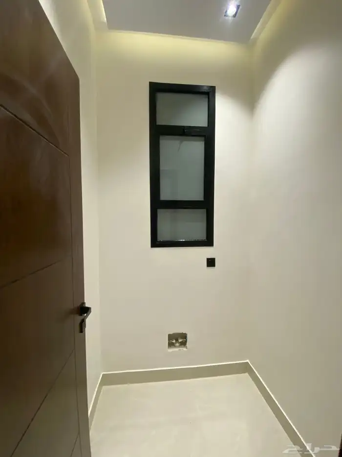 للبيع فيلا روف مع ملحق تشطيب فاخر 9غرف بالمحاله820الف 33