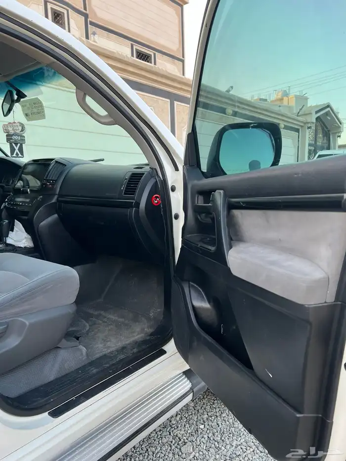 لاندكروزر تويوتا جي مطور 2010 8