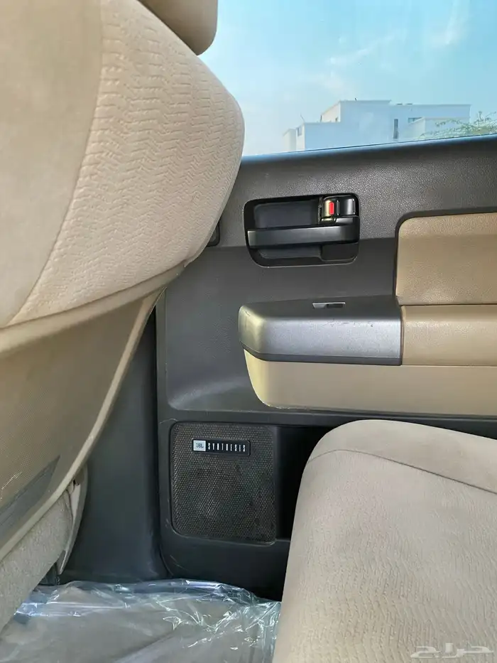 سكويا 2010 نضيفم ممشا 252 الف اقبل بدل ب ديزل ار موتر صغير 25