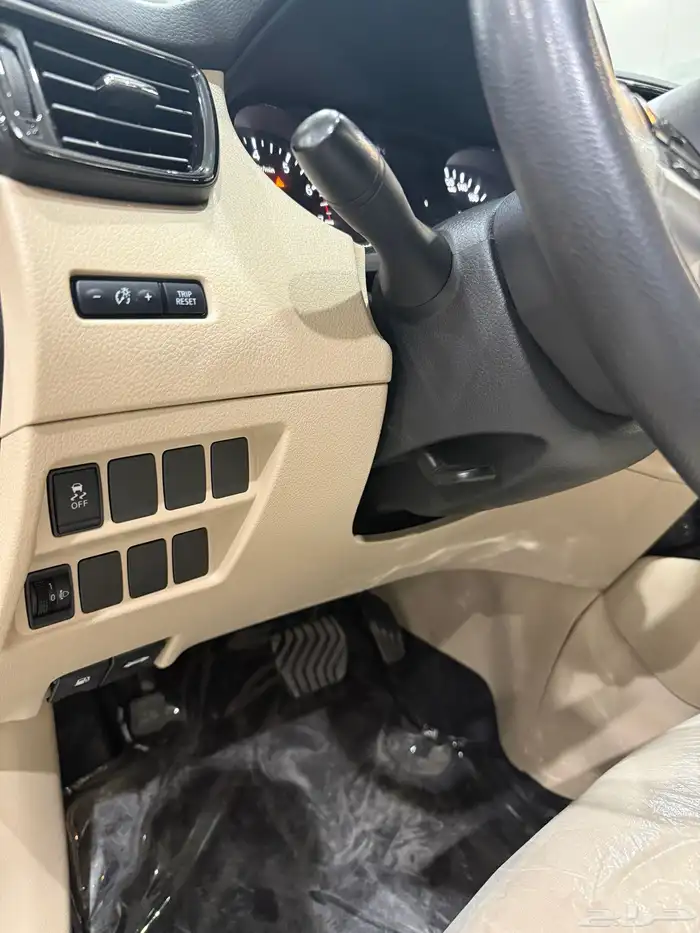 نيسان اكس تريل 2021 عداد 74 الف وكالة 22