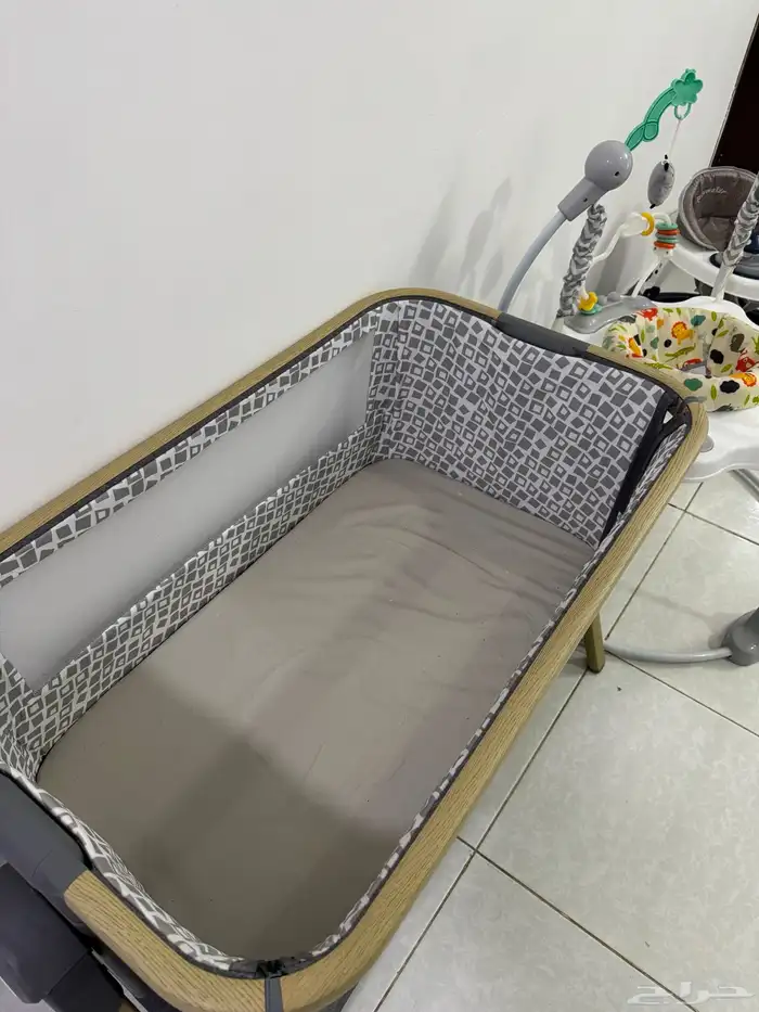 سرير أطفال 1