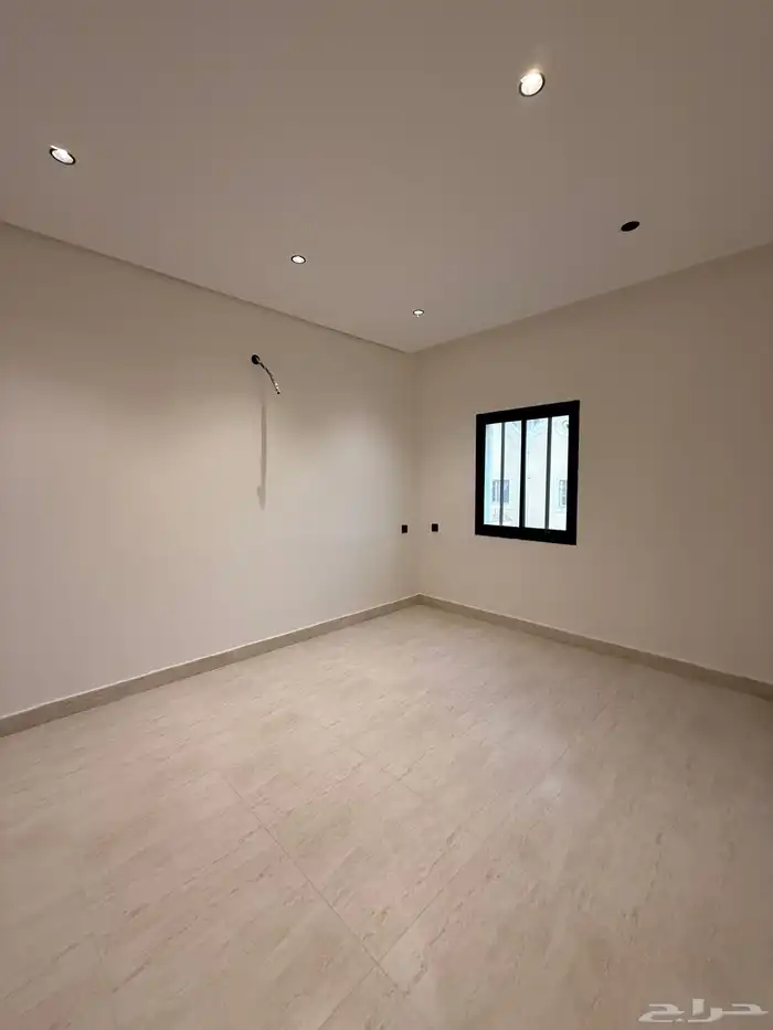 للبيع شقه دوبلكس تشطيب VIP ف ابها حي المنسك 17