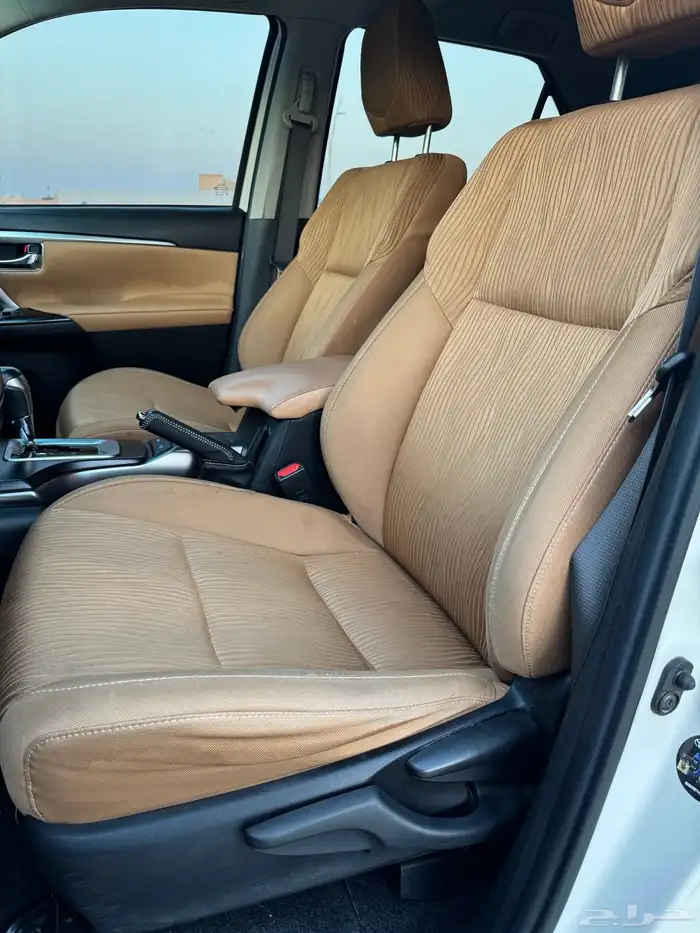 فورتشنر 2022 6 سلندر VX 29