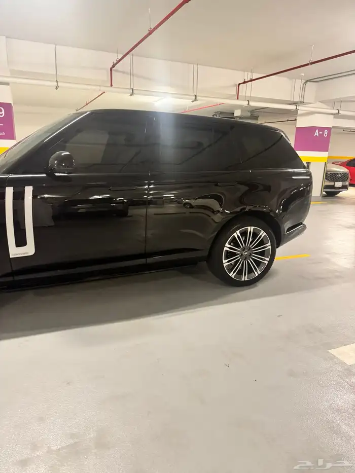 للبيع رنج روفر اوتوبيوقرافي اسود 10