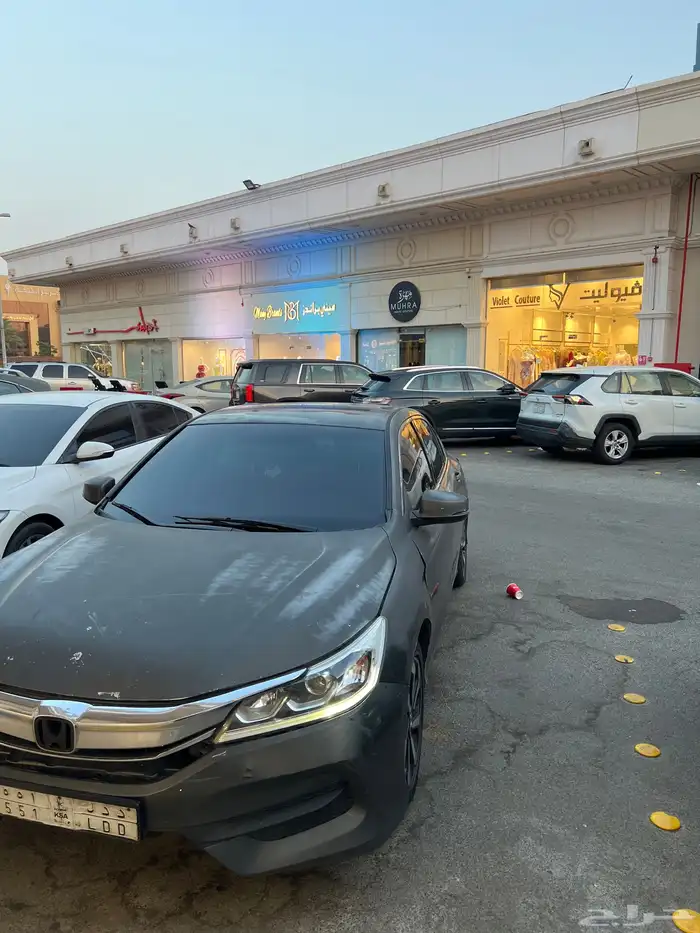 هوندا اكورد 1