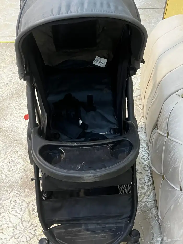 عربة اطفال ماركة فيرست ستيب نضيفه استخدام 3 اشهر 3