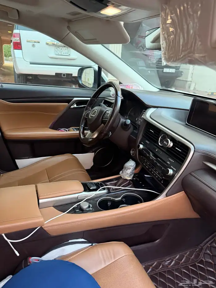للبيع جيب لكزس RX350 2019 مرهم 2022 قطع اصلي وبودي وكاله 31