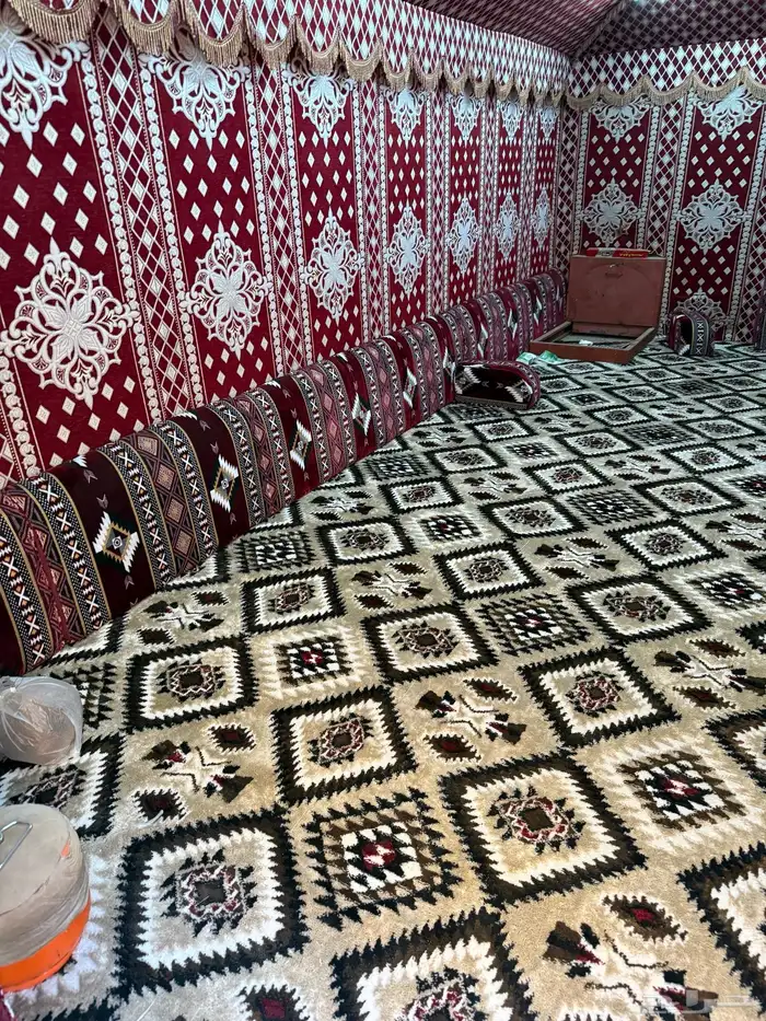 مساند مع فرشه 0