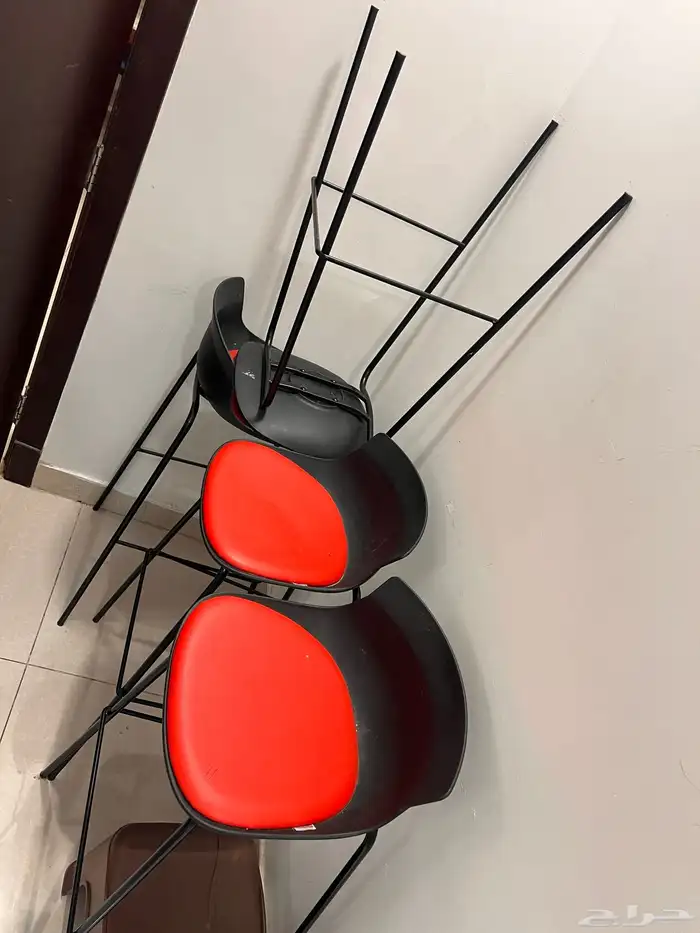 كنب وشاشةومجالس وثلاجةوغسالة مواعين وغسالة ملابس وغرفة نوم 9