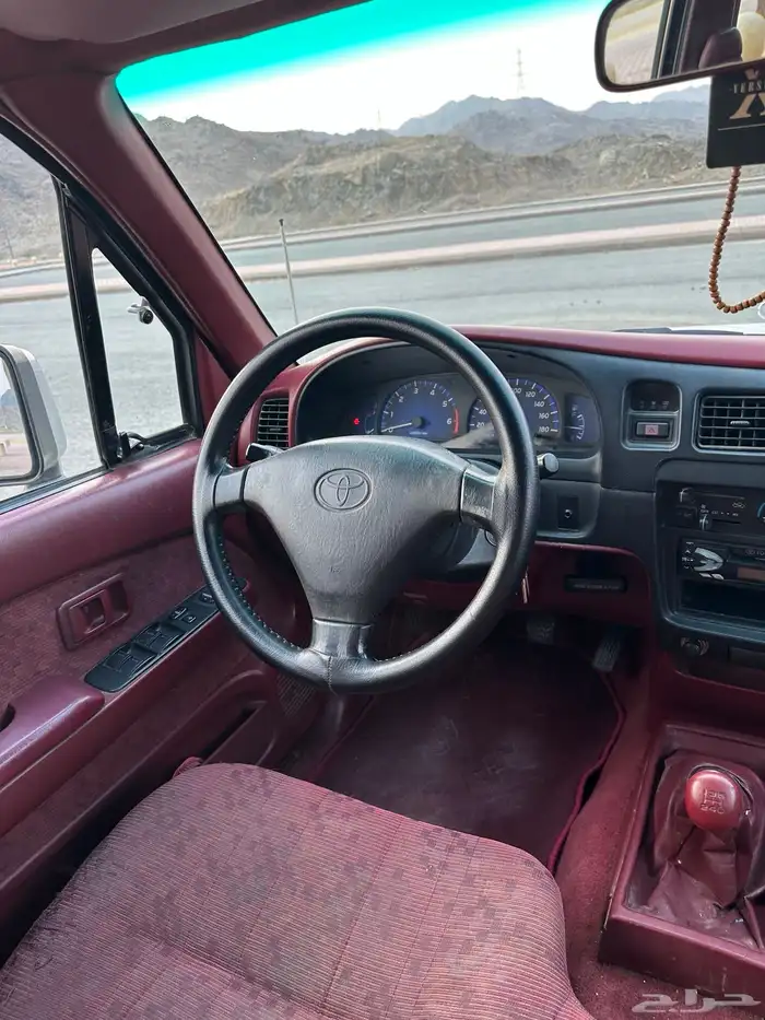 تويوتا هايلوكس 11