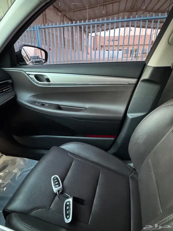 ازيرا 2020 بنزين 30