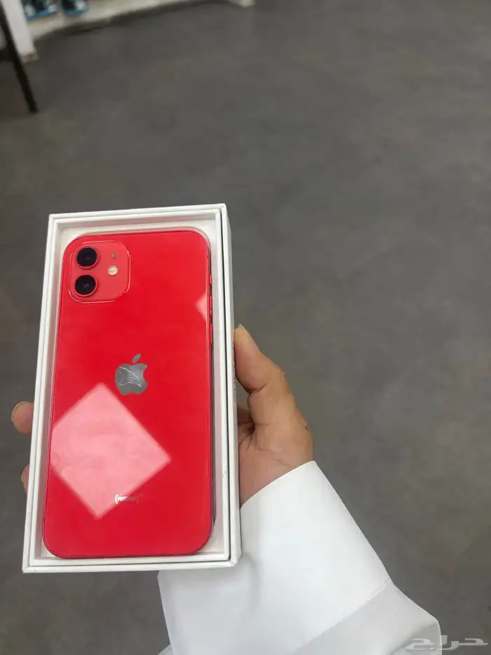 ايفون 12 حجم 128 نضيف ما انفك علا الشرط 5