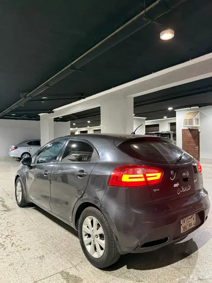 كيا ريو هاتش باك 2014 نص فل مالك اول 3