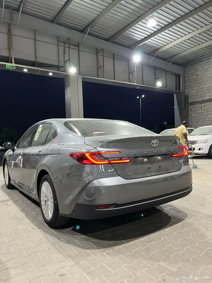 كامري 2025 LE أصفار 5