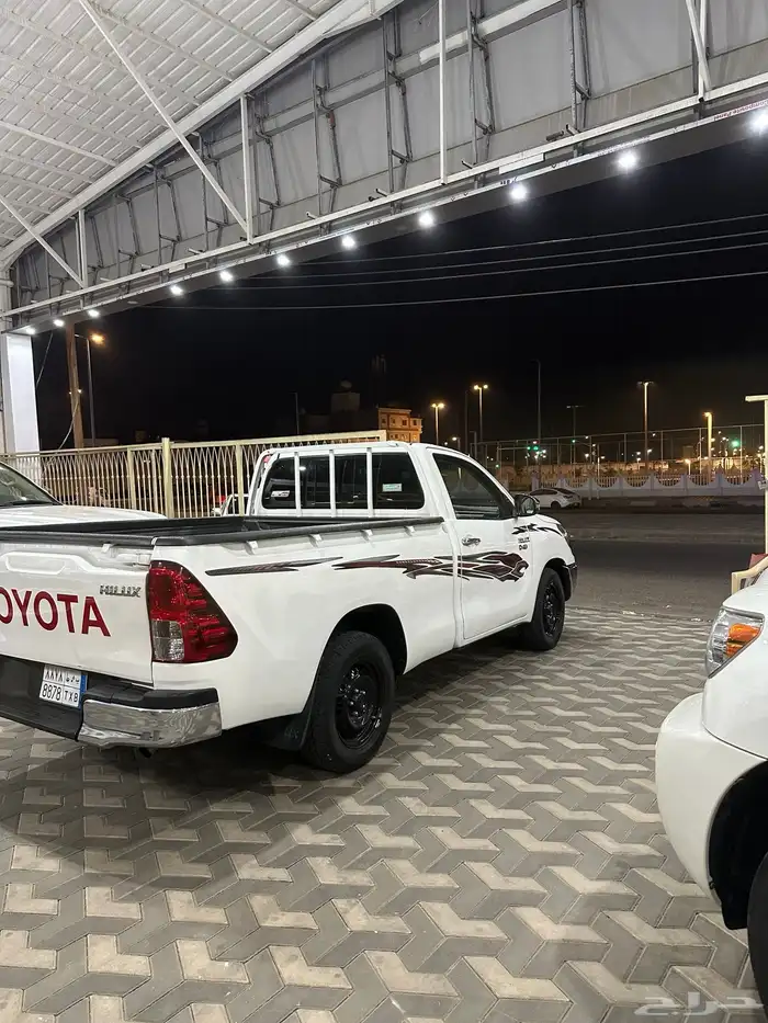 هايلوكس 2023 مالك اول مكينة كبير 2800 موتر جديد 3