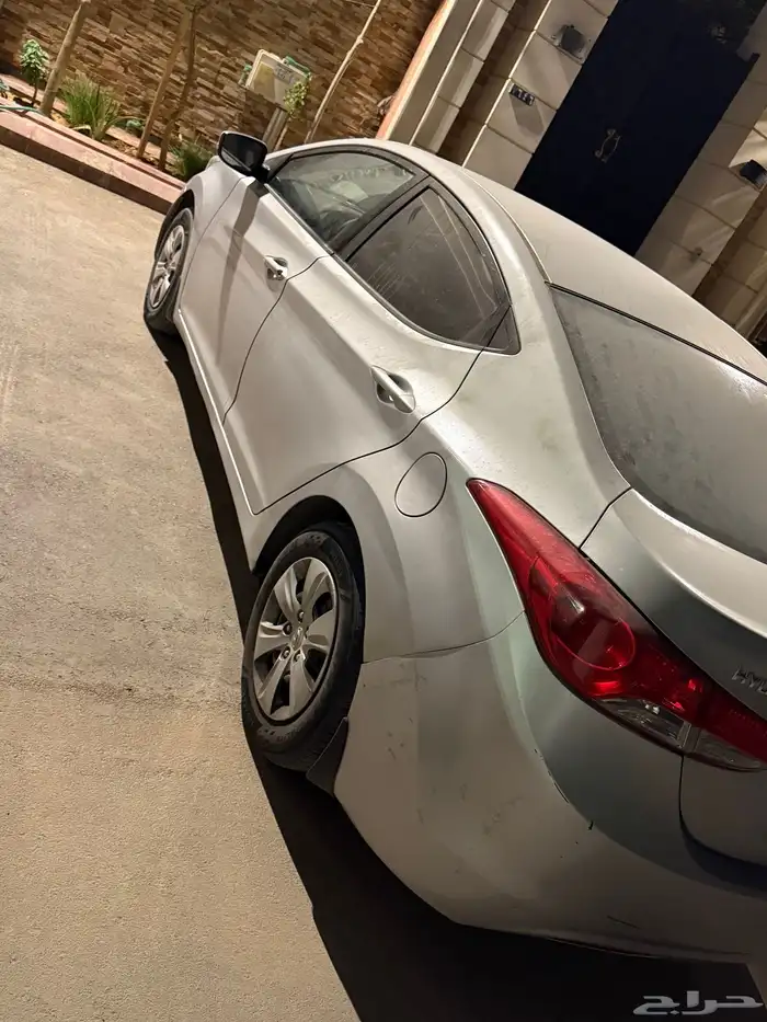 النترا 2014 مالك أول وعلان نص فل 0