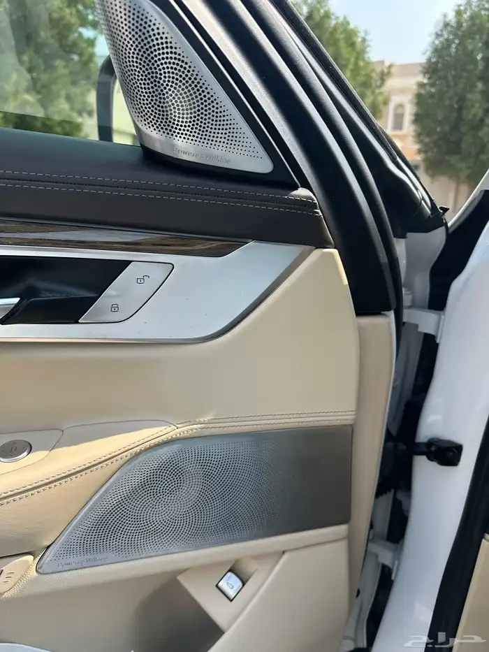 BMW 750Li M kit 2016. للبيع 22