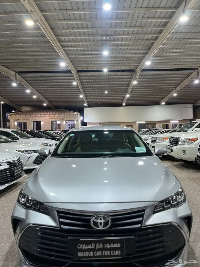 تويوتا افالون 2022 1