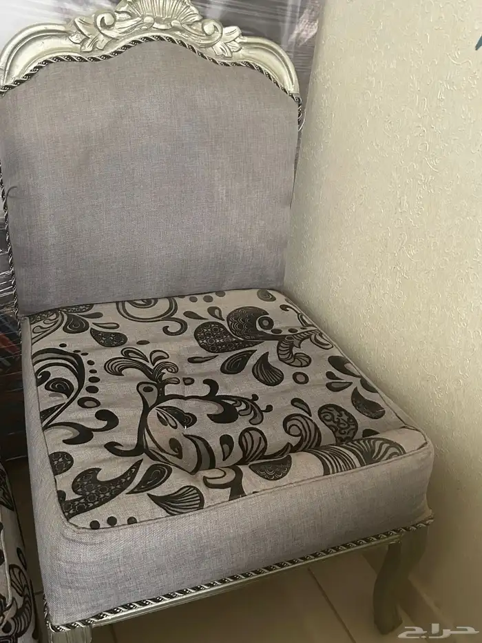 كنب قديم للتنجيد والتشليح 0