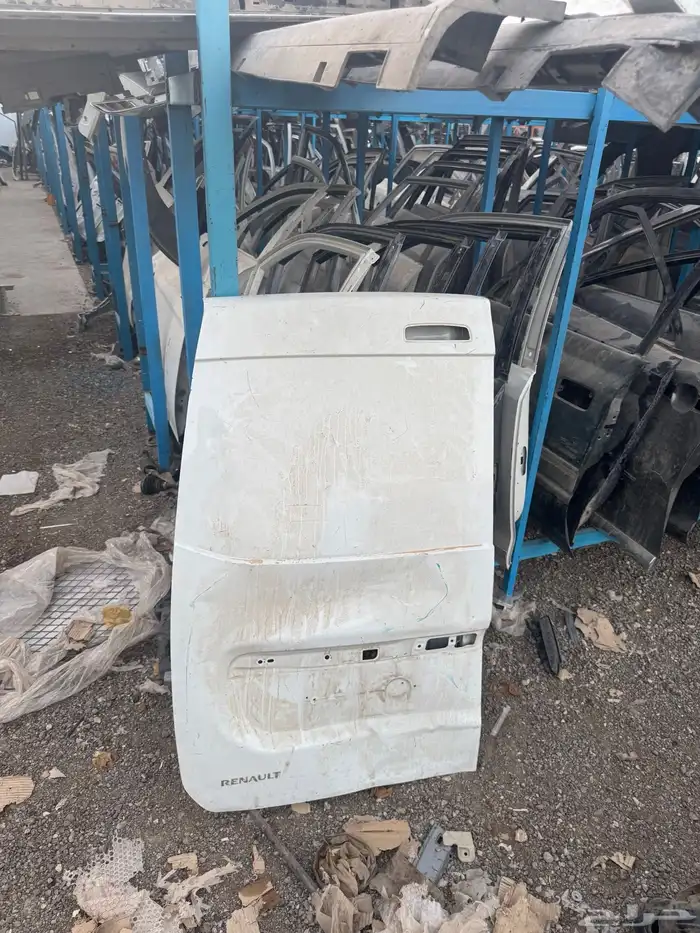 باب شنطه خلفي رينو دوكر فان 2015_2016_2017__2020_2023_2021 1