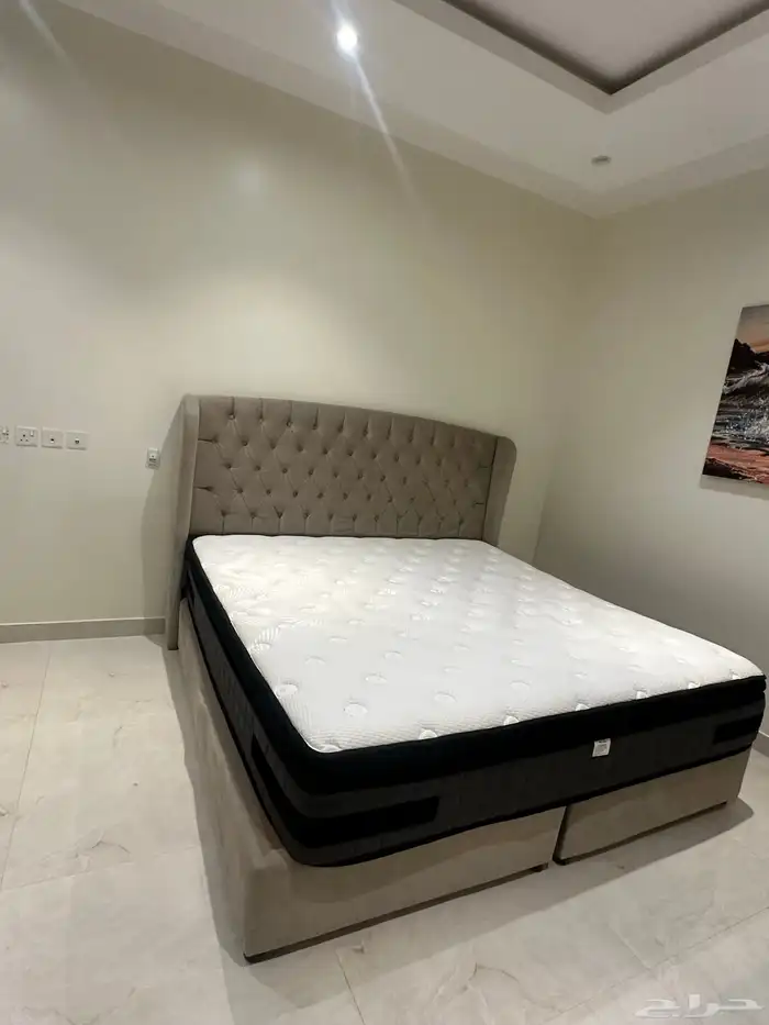 غرفة نوم نفرين وغرفة نوم نفر ونص بحالة ممتازه 3